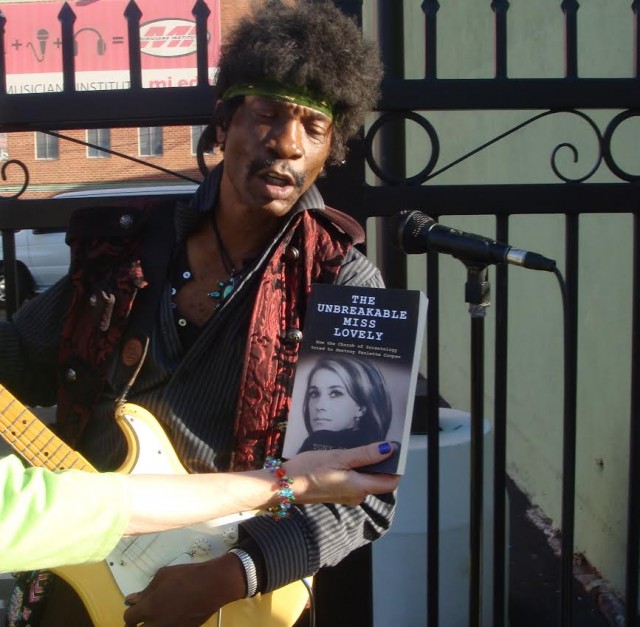 Hendrix Plays for Miss Lovely